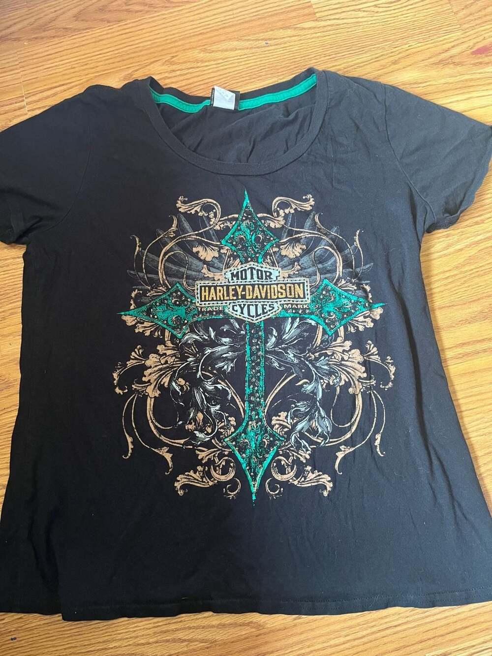 Harley-Davidson Women's Jeweled Cross Graphic T-Shirt Black XL
